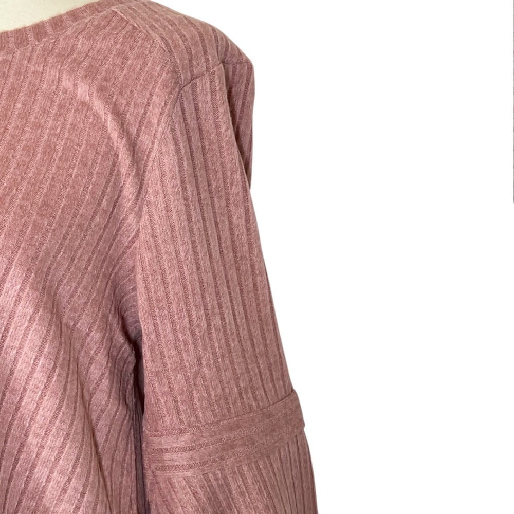 Blush Pink Three Quarter Sleeve Ribbed Tee with Flared Sleeves - Picture 10 of 16